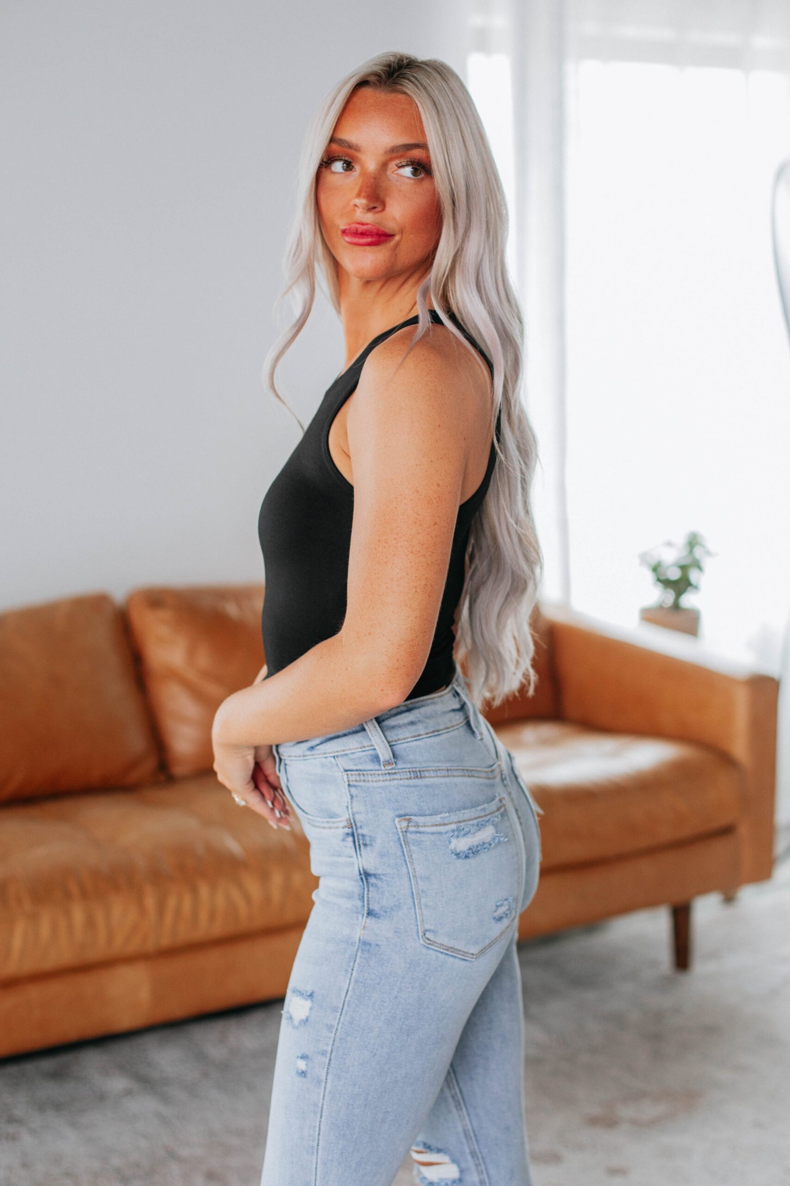Angelina Basic Tank - Black - Image 3